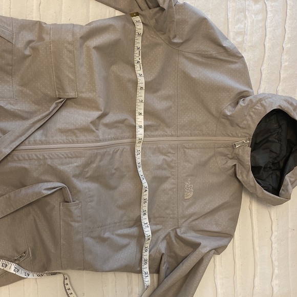 Awesome North Face waterproof trench - Picture 11 of 13